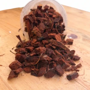 Chunky Coco buffered coconut husk chunks growing medium for aroids, orchids and indoor plant mixes on white background